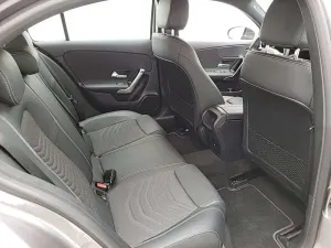 Mercedes-Benz A 180 Luxury Line 2023