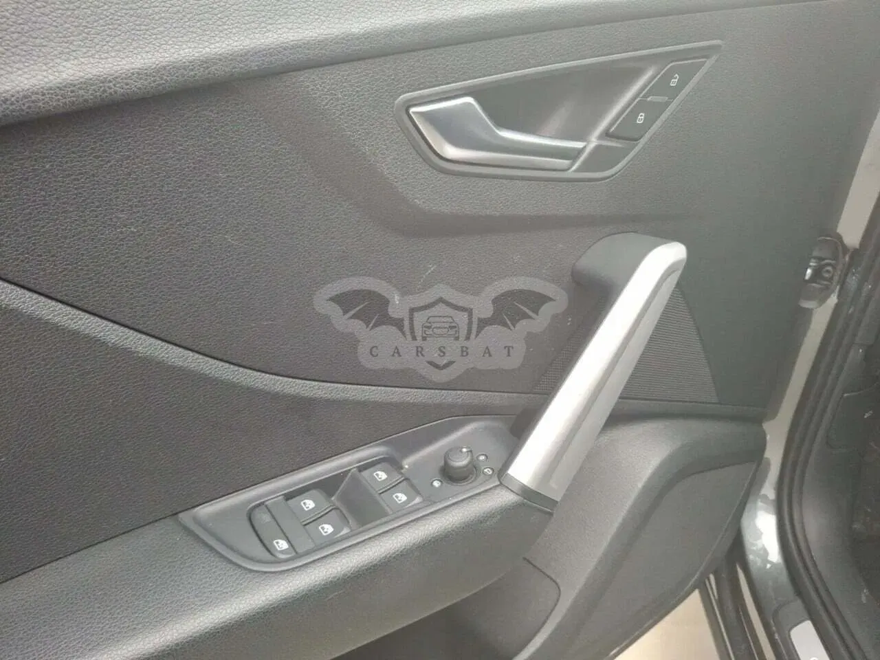 Audi Q2 35 TFSI Business 2021