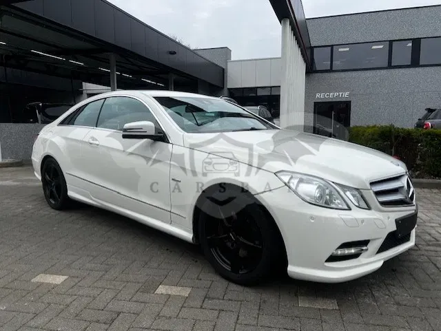 Mercedes-Benz E 220 CDI Avantgarde 2012