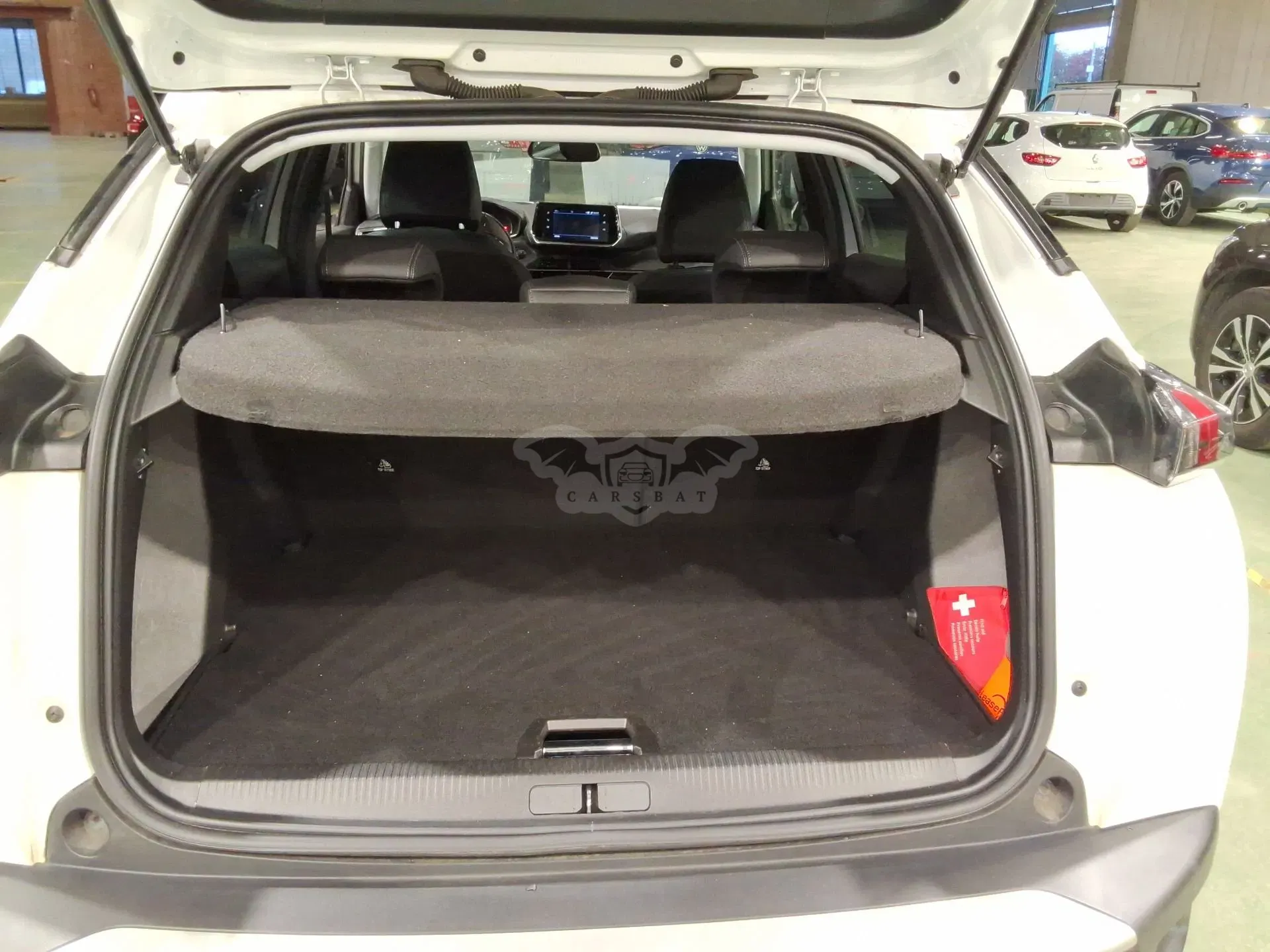 Peugeot 2008 1.5 HDI Allure 2022
