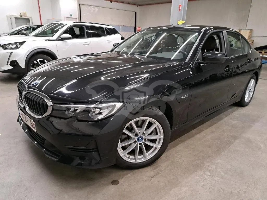 BMW 3 Series 320e Business 2021