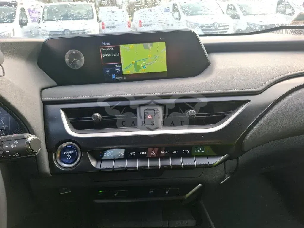 Lexus UX 250h Business 2021