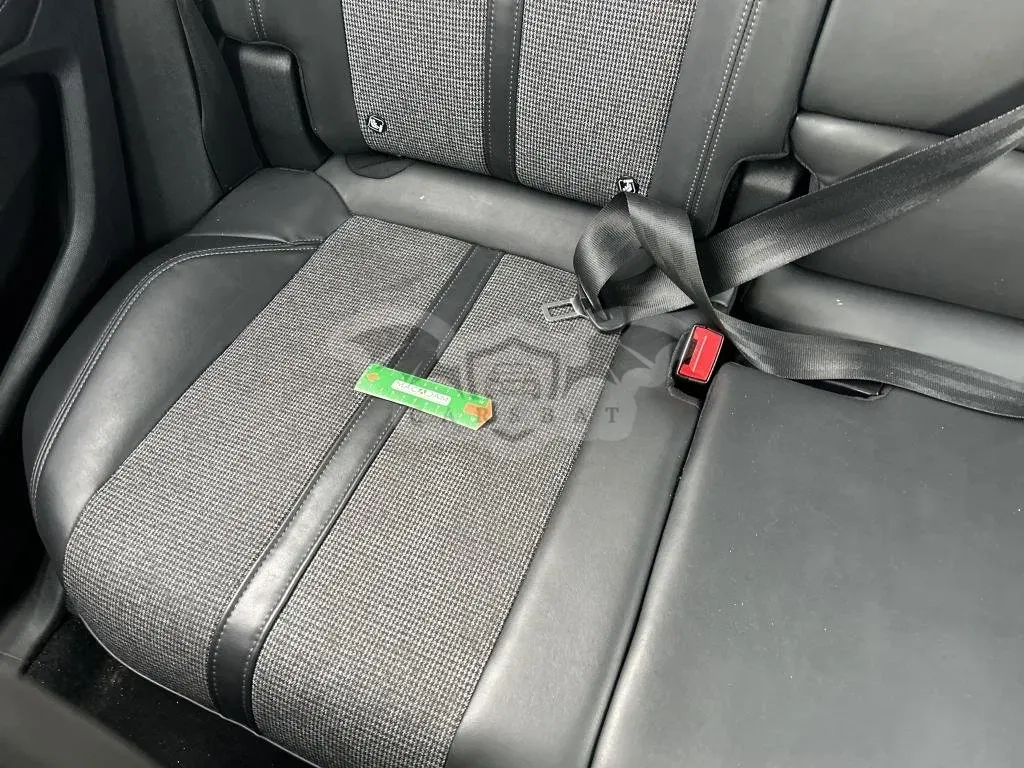 Peugeot 3008 1.2i Allure 2018