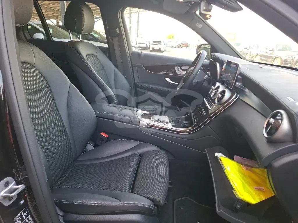 Mercedes-Benz GLC 220d Business Line 2022