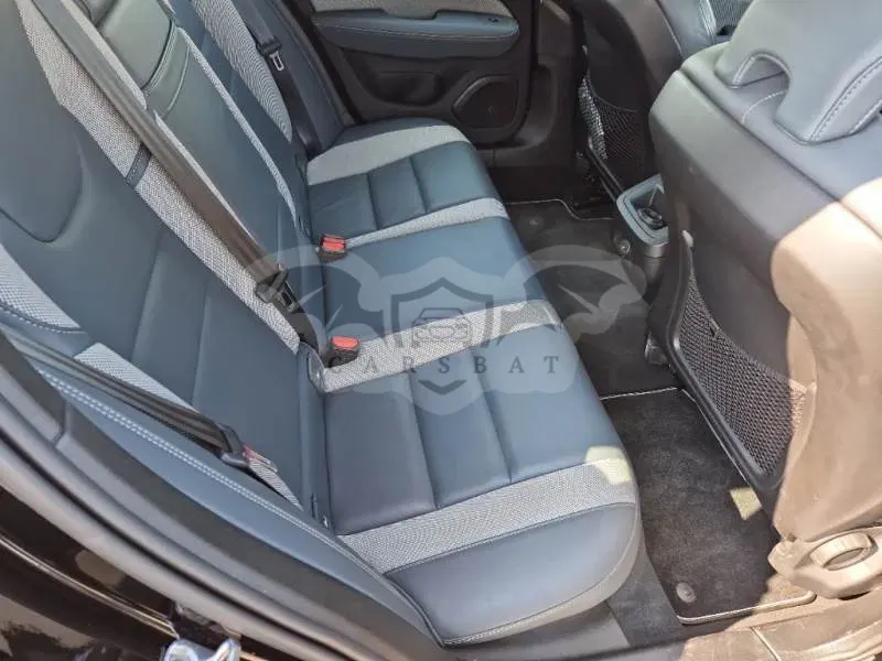 Volvo V60 B4 R-Design 2021