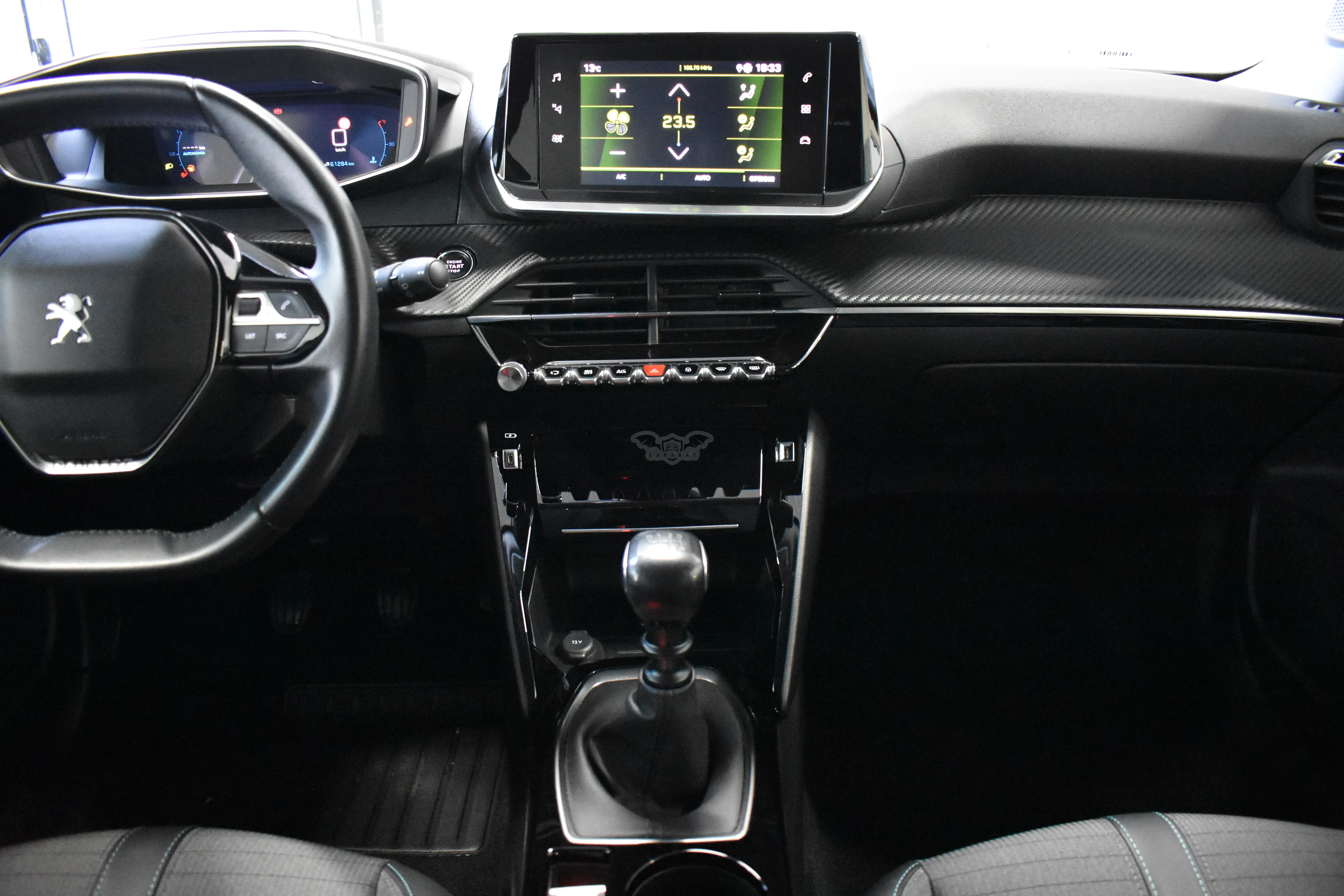 Peugeot 2008 1.5 HDI Allure 2021