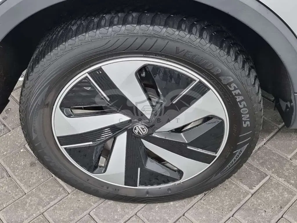 MG ZS Luxury 2022