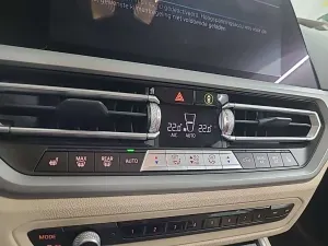 BMW 3 Series Touring 330e 2021