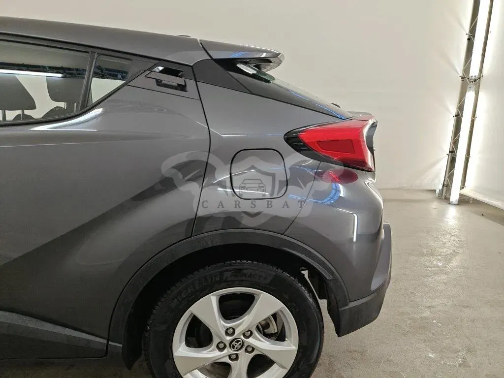 Toyota C-HR 1.8 Active 2018
