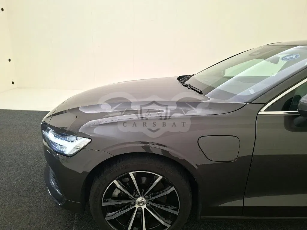 Volvo V60 T6 Core 2023