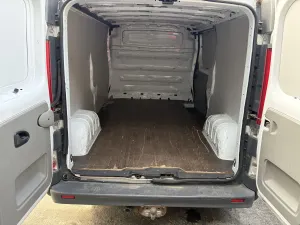 Renault Trafic 2.0 DCI 2013
