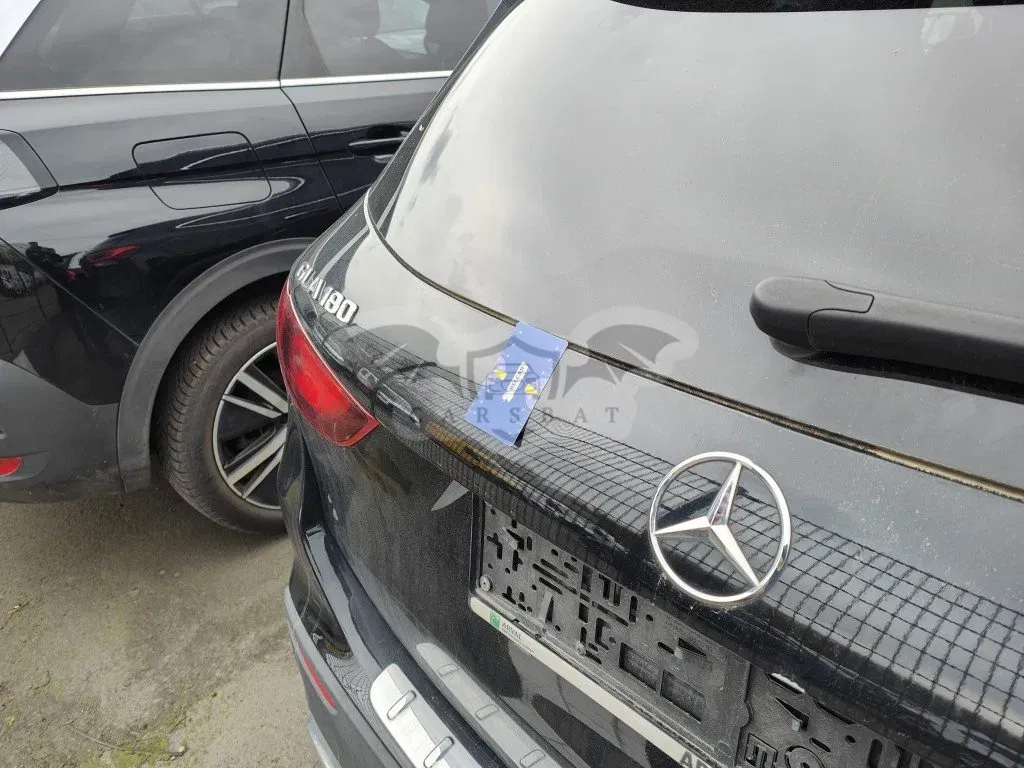 Mercedes-Benz GLA 180 Business Solution 2021