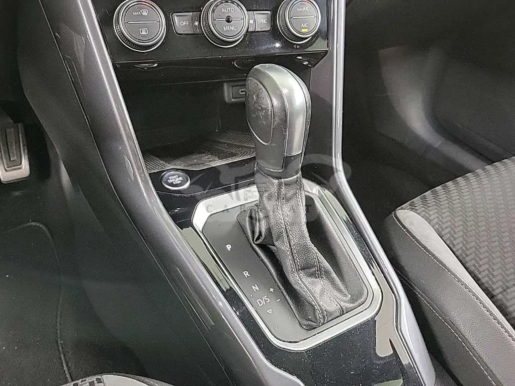 Volkswagen T-ROC 1.5 TSI R-Line 2021