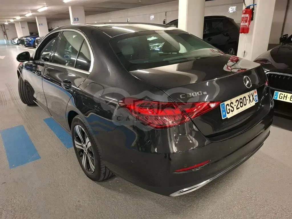 Mercedes-Benz C 300e Business Line 2023