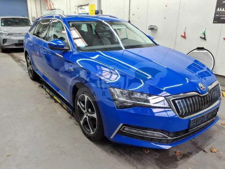 Skoda Superb Combi 1.4 TSI L&K 2022