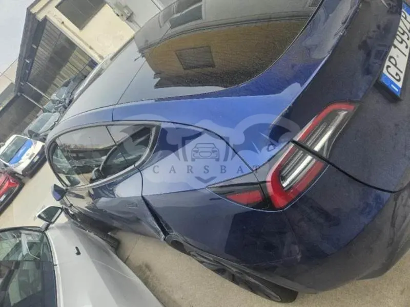 Tesla Model Y Performance 78 kWh 2023