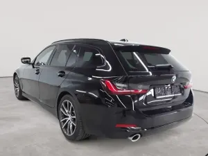 BMW 3 Series Touring 320d 2023