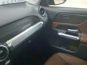 Mercedes-Benz GLB 200d 2023