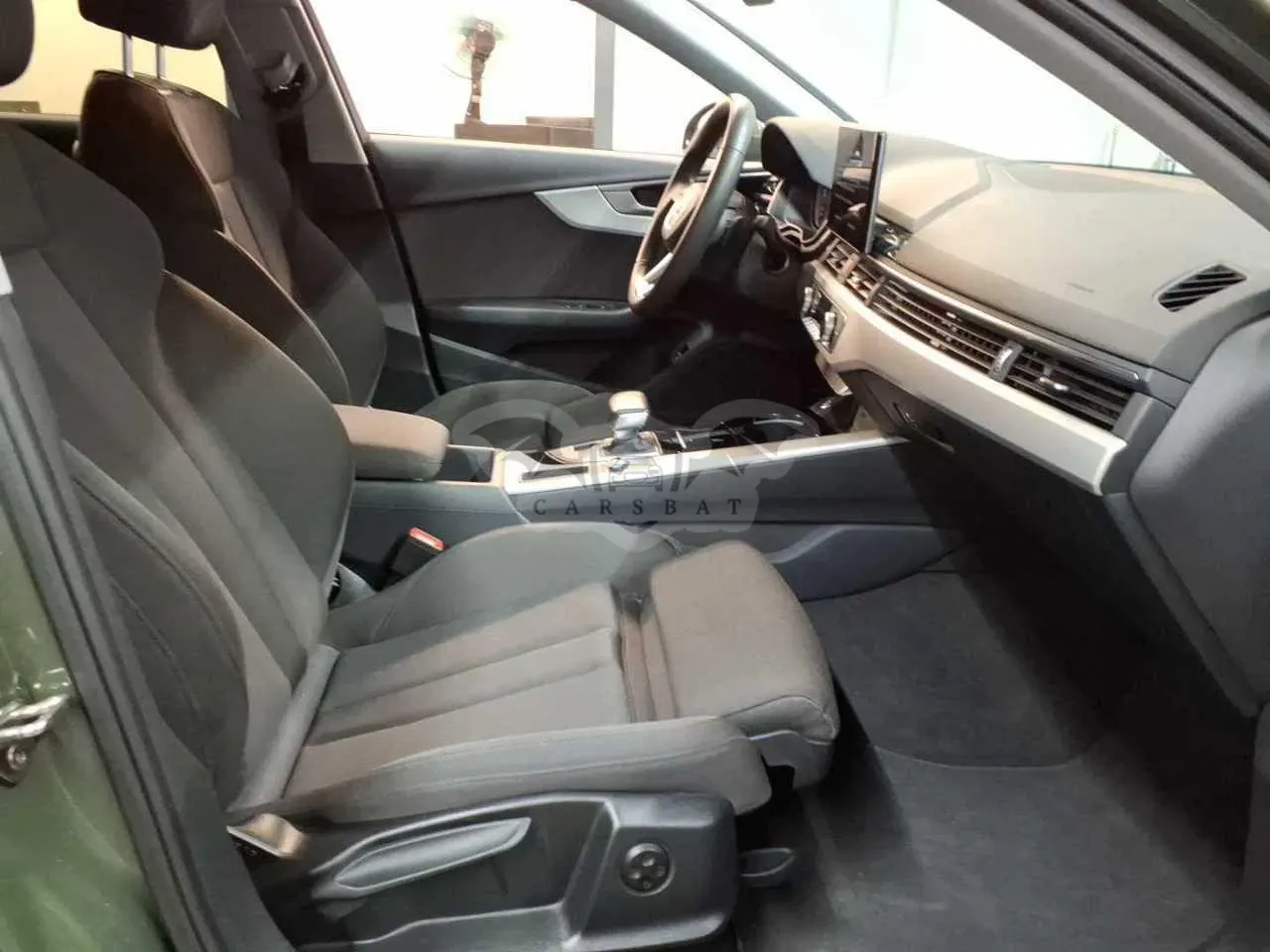 Audi A4 Avant 40 TDI Advanced 2024