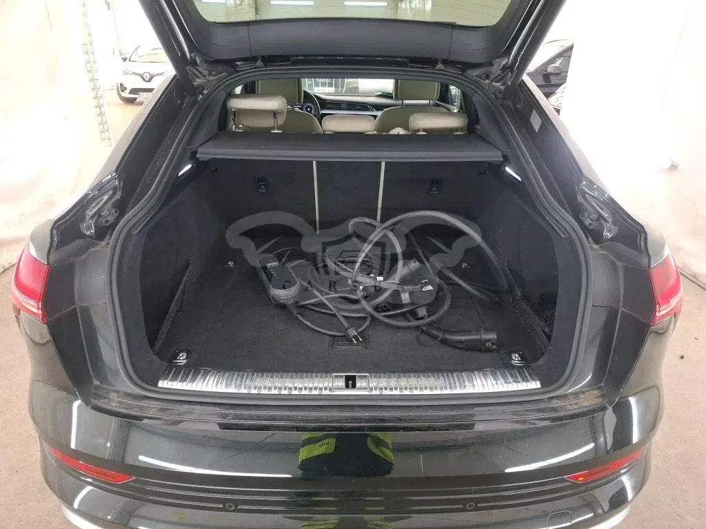 Audi E-Tron Sportback 55 Avus 2021