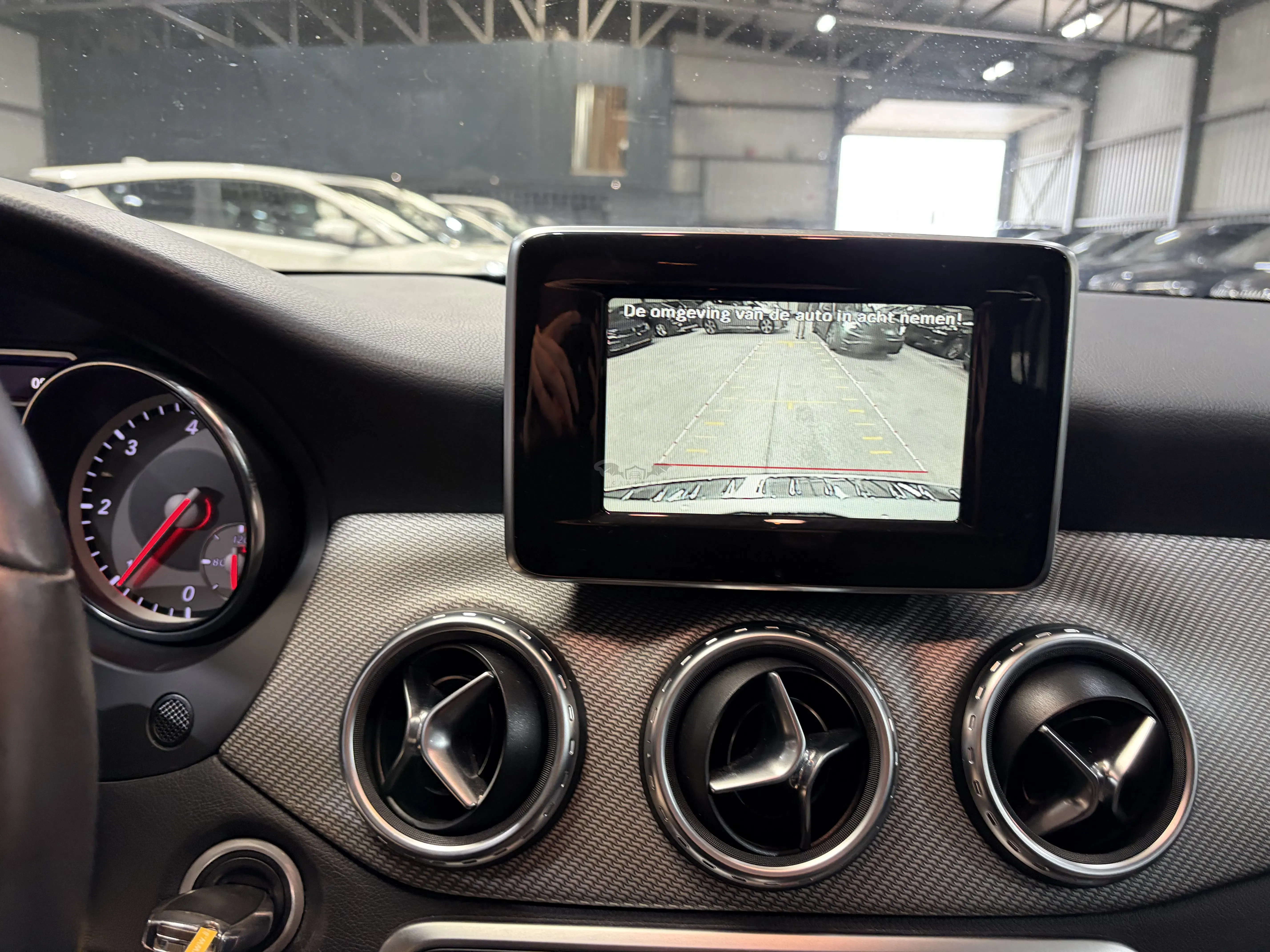 Mercedes-Benz GLA 200d 2015
