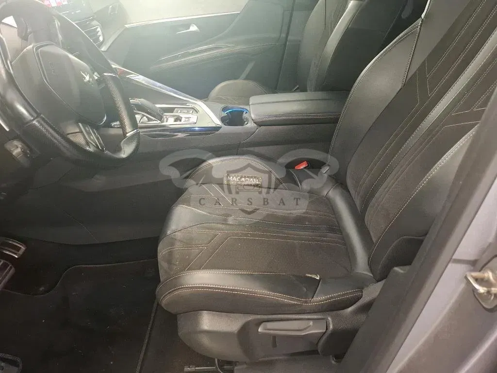 Peugeot 5008 2.0 HDI GT 2021