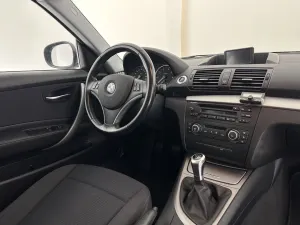 BMW 1 Series 118i Business 2010
