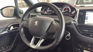 Peugeot 208 1.2 Allure 2017