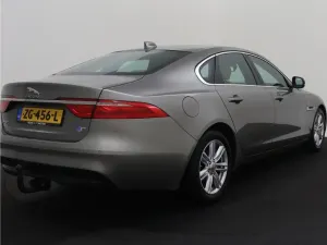 Jaguar XF 2.0d R Sport 2019