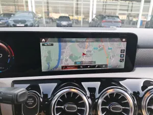 Mercedes-Benz A 250e Business Solution 2021