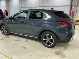 Kia Ceed XCeed 1.6 GDI Business 2022