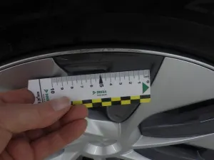 Tesla Model Y Long Range 2024