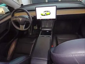 Tesla Model Y Long Range 2023