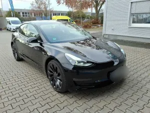 Tesla Model 3 Long Range Performance 2021