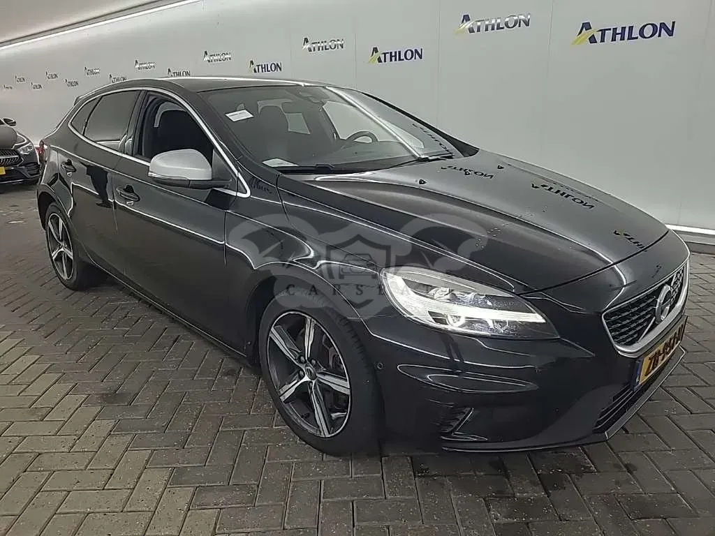 Volvo V40 T3 R-Design 2019