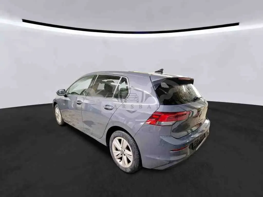 Volkswagen Golf 1.0 eTSI Life 2022