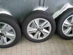 Volkswagen Golf Variant 1.5 eTSI Life 2024