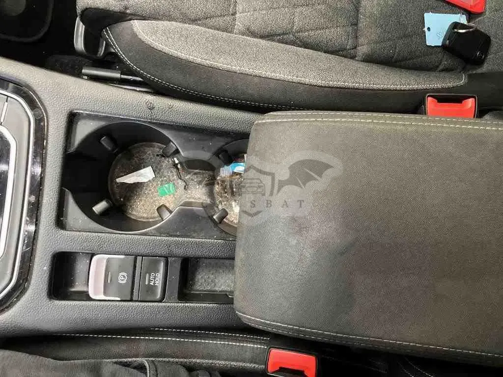 Volkswagen Passat Variant 2.0 TDI Business 2024