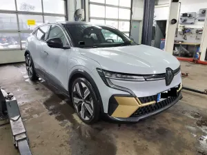 Renault Megane E-Tech Iconic 2024