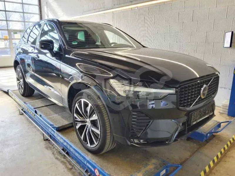Volvo XC60 3.2 Ultimate Dark 2023