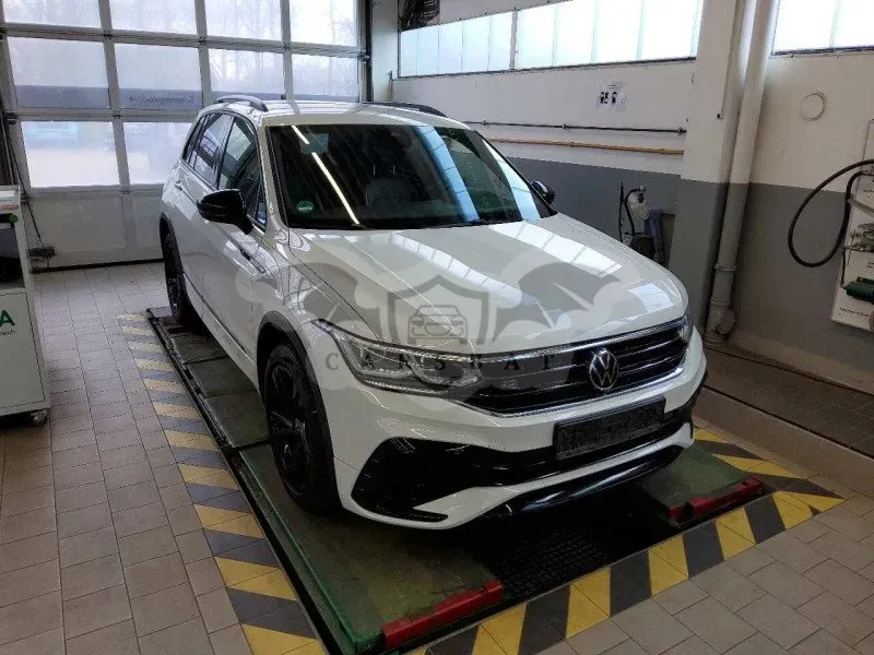 Volkswagen Tiguan 2.0 TSI R-Line 2023