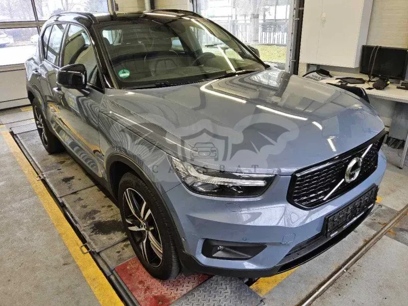 Volvo XC40 B4 Plus Dark 2022