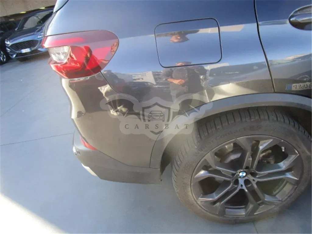 BMW X5 40d Business 2021