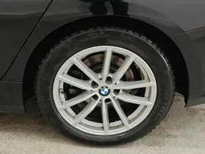 BMW 3 Series 318i Business 2022