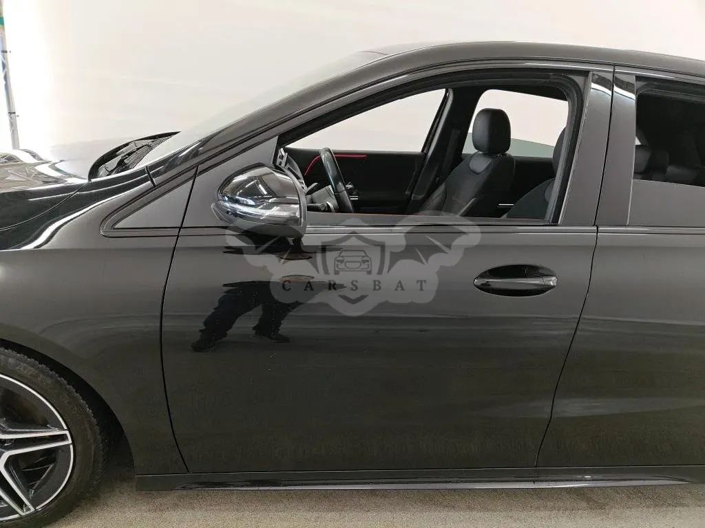 Mercedes-Benz B 180 Business Solution AMG 2021