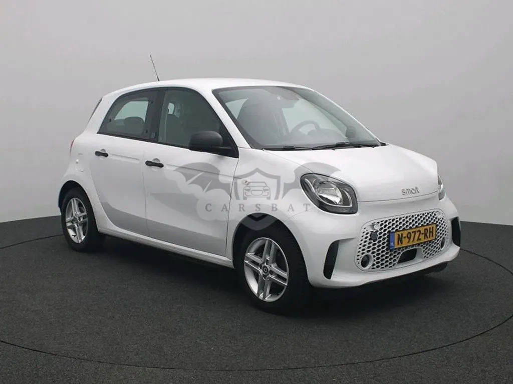 Smart Forfour Essential 2021
