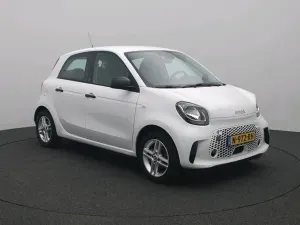 Smart Forfour Essential 2021