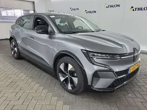 Renault Megane E-Tech Evolution 2023