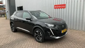Peugeot 2008 1.2i Allure 2021