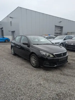 Peugeot 308 1.2 Access 2017